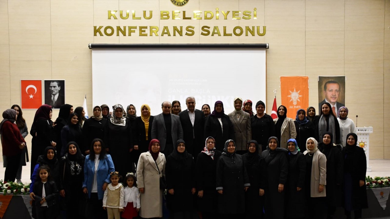 Kulu'da AK Parti Kadın Kolları Başkanı Fatma Sürer güven tazeledi