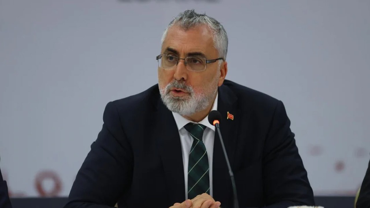 Emekli bayram ikramiyeleri ne zaman yatacak? Vedat Işıkhan'dan açıklama