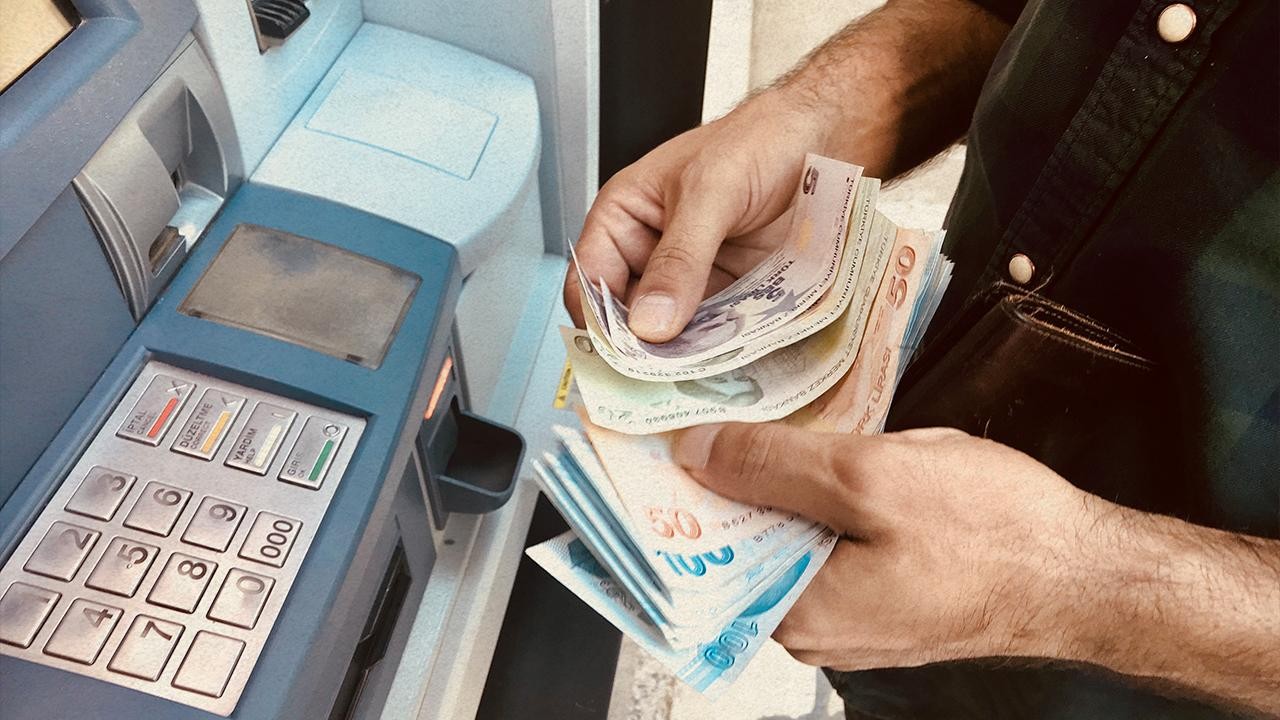 Emekli bayram ikramiyesi kapsamında 15,5 milyon kişiye ödeme yapılacak