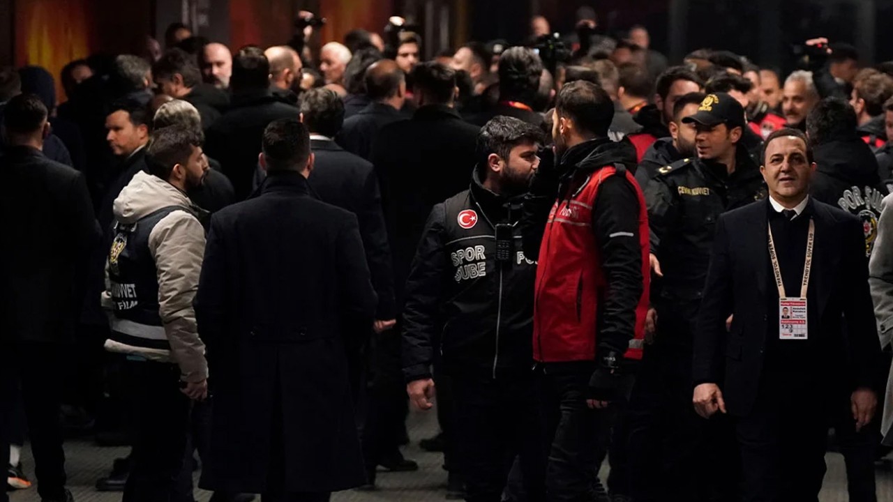 Fenerbahçe - Galatasaray derbisinde 30 bin 199 polis görev yapacak