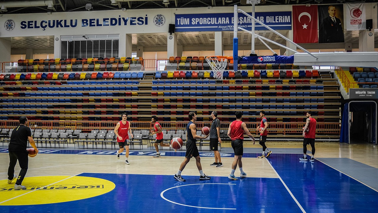 Konya Büyükşehir Belediyespor, Pizza Bulls CO Basket maçı için hazırlıklarını sürdürüyor