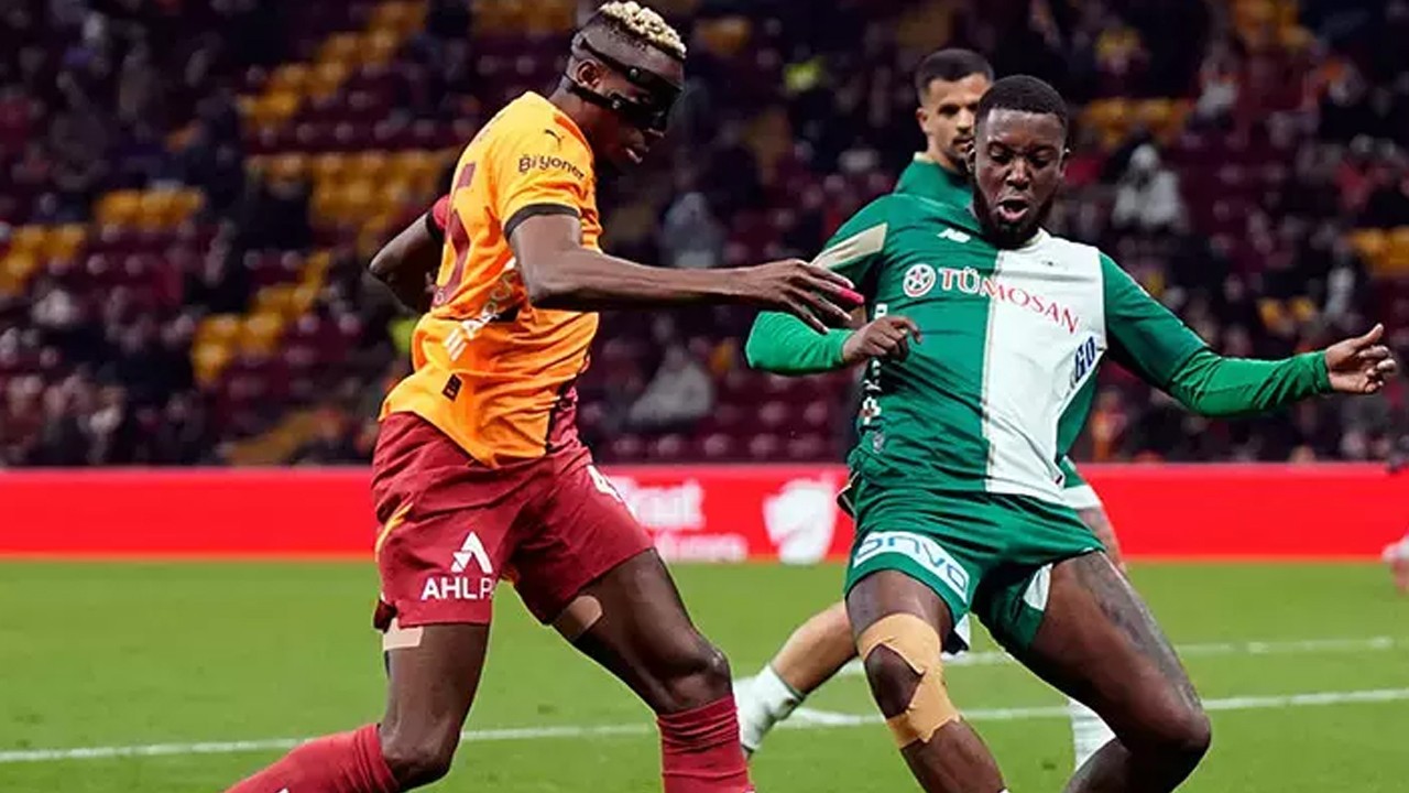 Konyaspor - Galatasaray maçının VAR'ı Piotr Lasyk