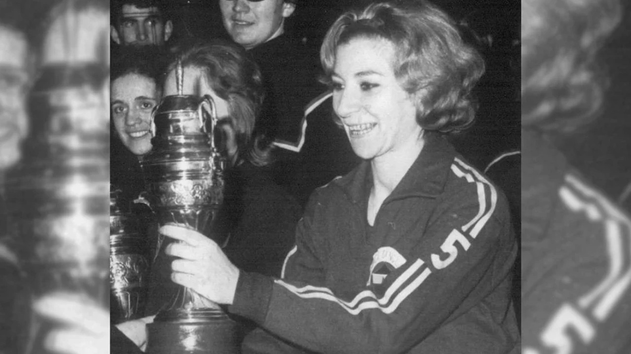 Eski voleybolcu Güneş Çapa hayatını kaybetti