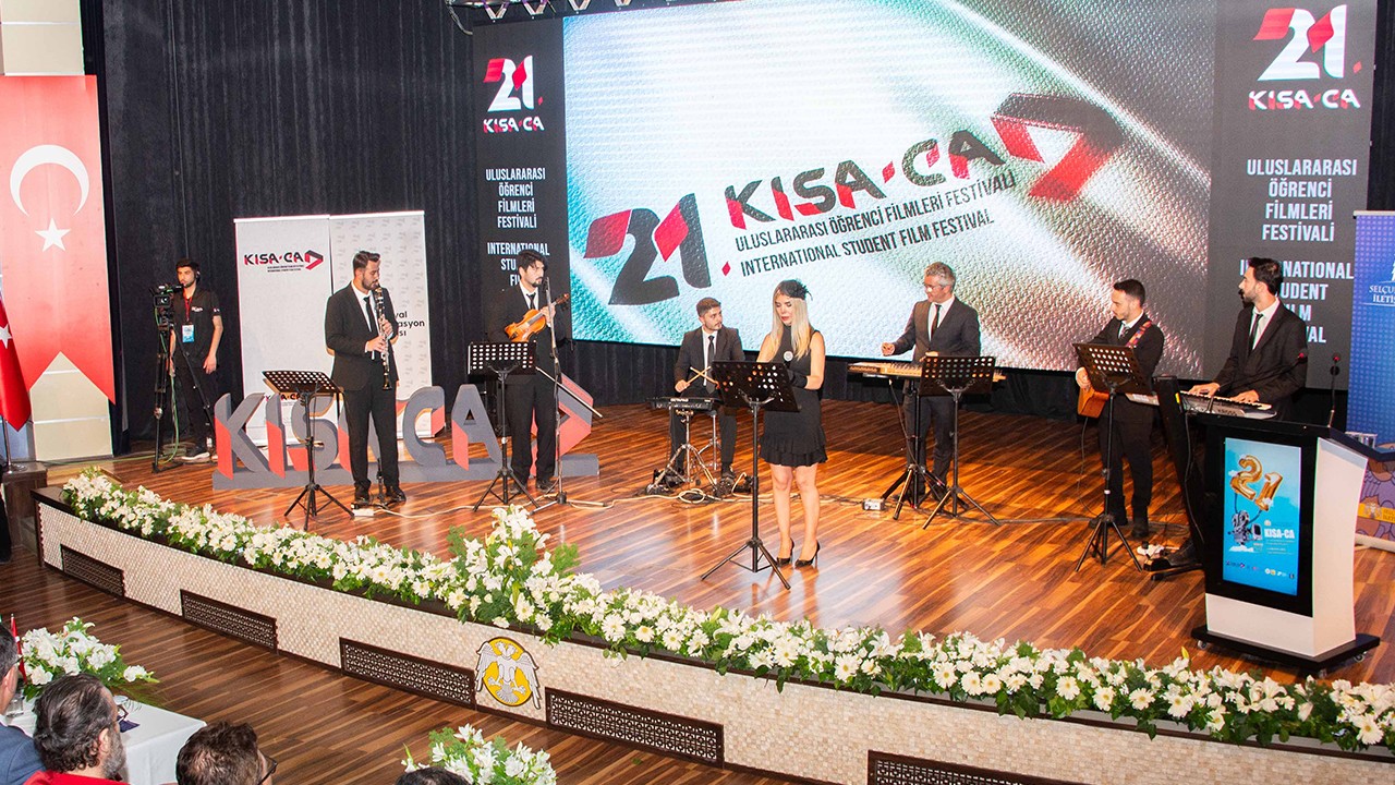 Selçuk Üniversitesi’nde 21. Kısaca Uluslararası Öğrenci Filmleri Festivali başladı