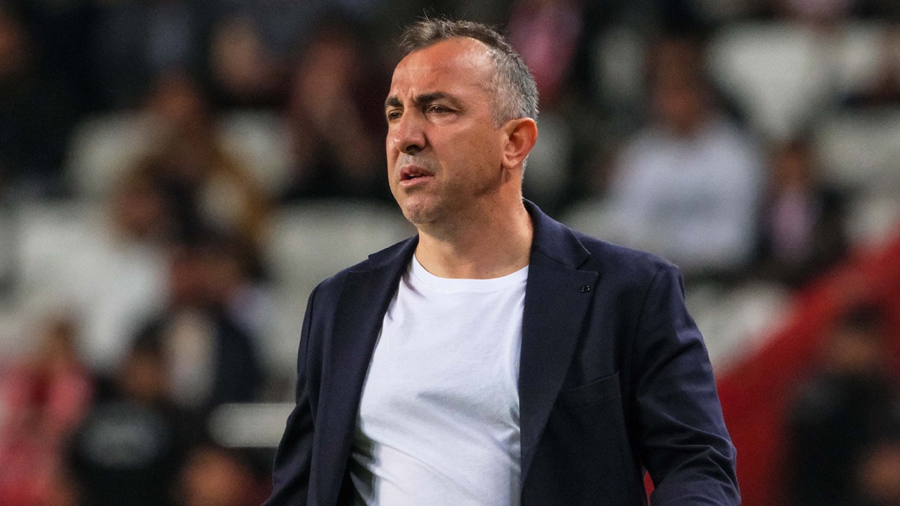 Konyaspor Teknik Direktörü Recep Uçar'ın Fenerbahçe kabusu