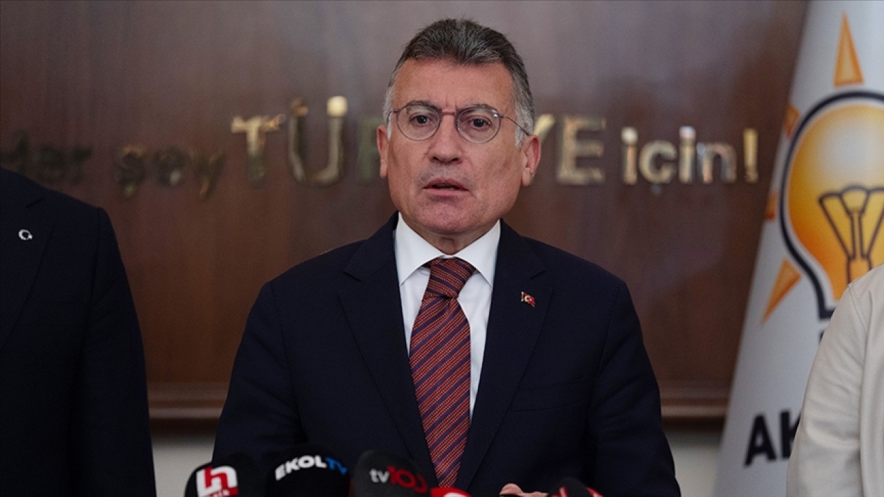 AK Parti'den asgari ücrete ara zam açıklaması