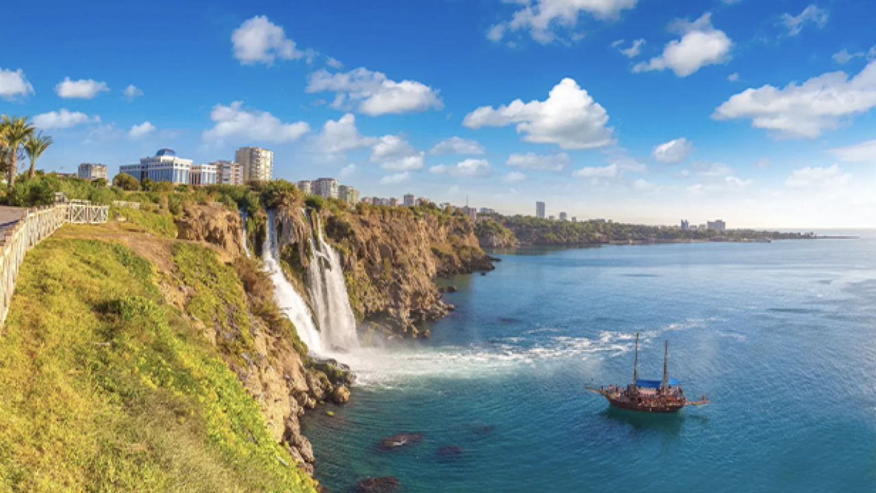 Antalya’da Kiralık Villa Tatili