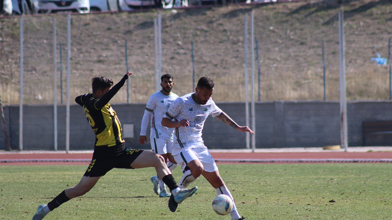 1922 Konyaspor BAL hakkını kaybetti