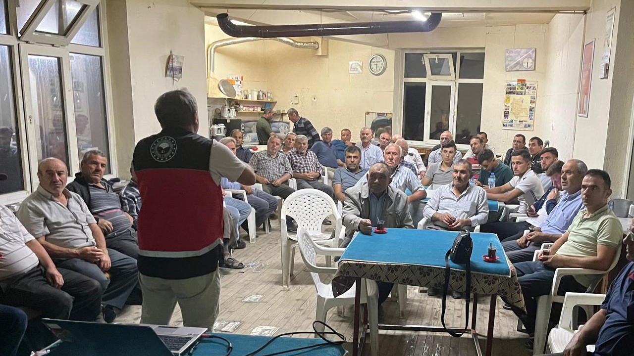 Beyşehir'de çiftçilere yönelik eğitimler devam ediyor