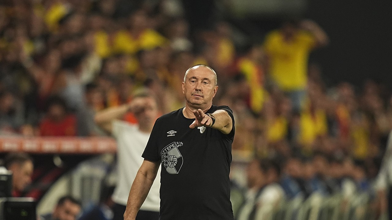 Göztepe Teknik Direktörü Stoilov: Konyaspor akıllı oynadı