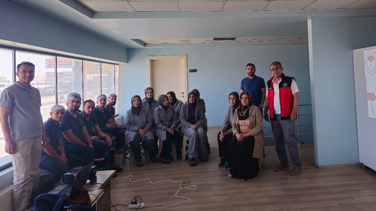 Konya'da baharat işletmelerine Pirolizidin Alkaloidleri (PA) eğitimi