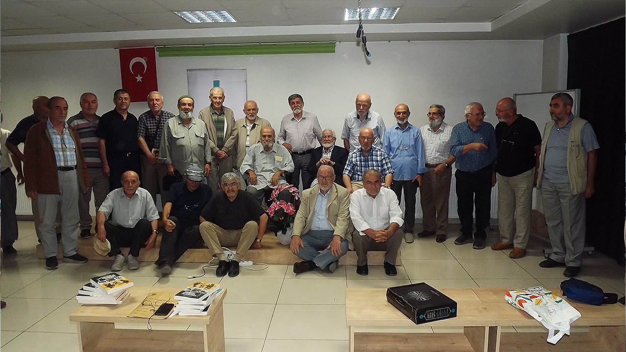 Konya Aydınlar Ocağı'nda Dr. Ahmet Baltacı hatıralarını anlattı