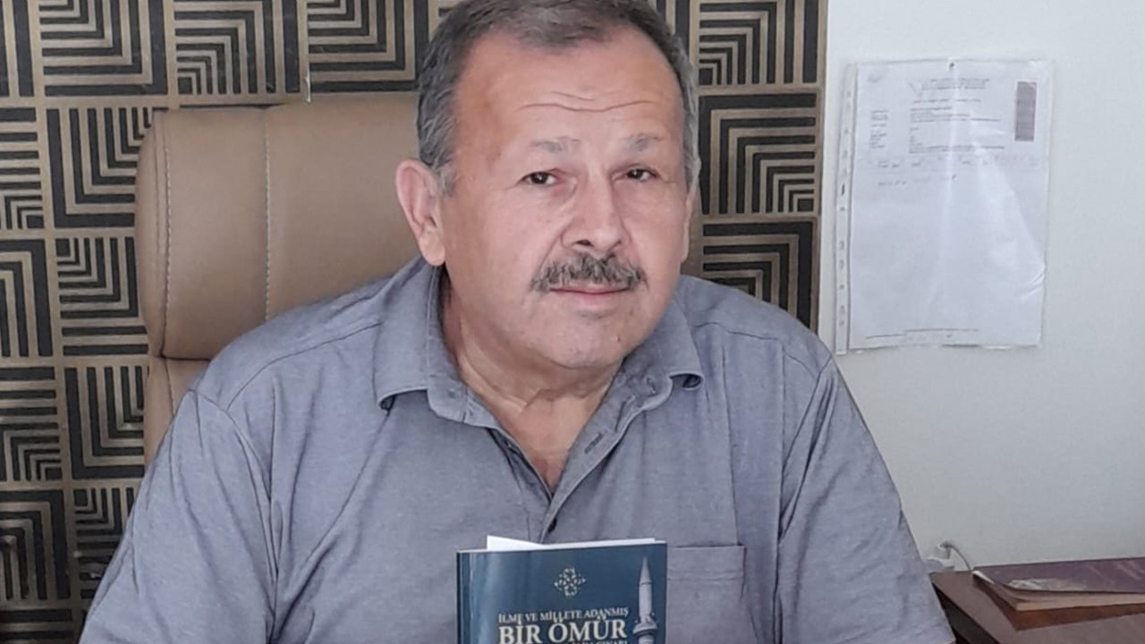 Doğan Arısoy ilk kitabında babası Zeki Arısoy’un hayatını anlattı