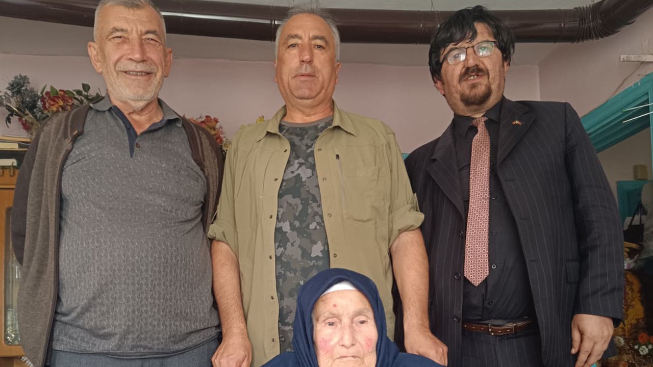 Gönül Gözü Derneği’nden Yaşlılar Gününde anlamlı hediye