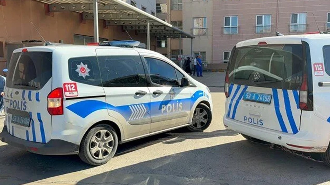Cenaze evinde silahlar konuştu: 2 ölü