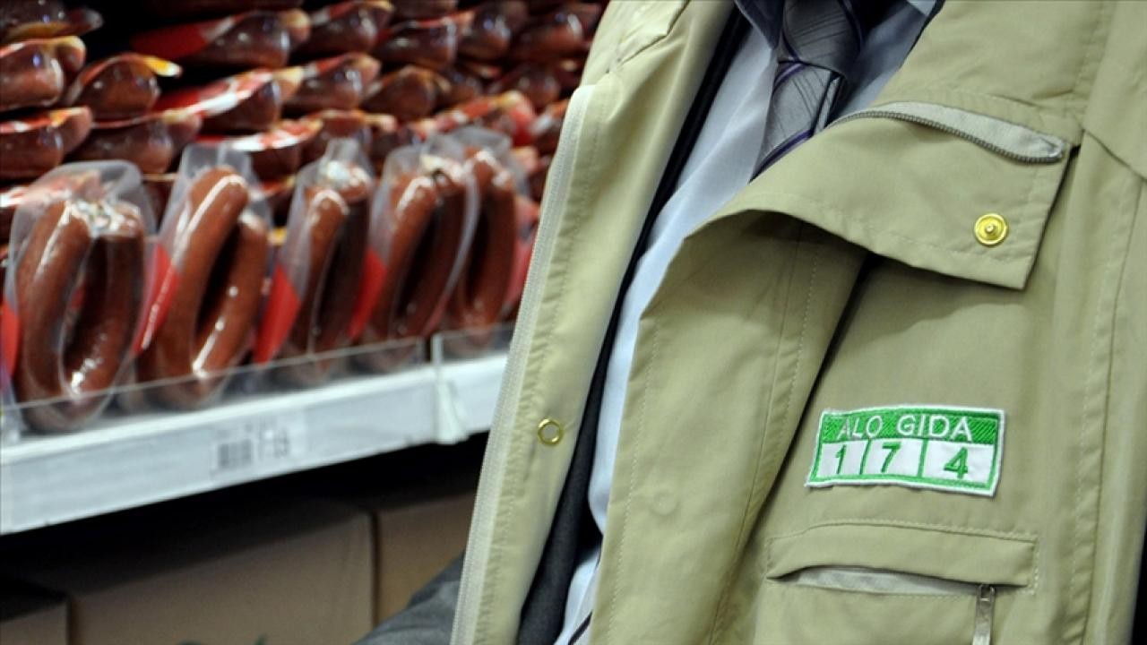 Gıda güvenilirliğini tehlikeye atan 2 bin 269 işletmeye idari yaptırım uygulandı