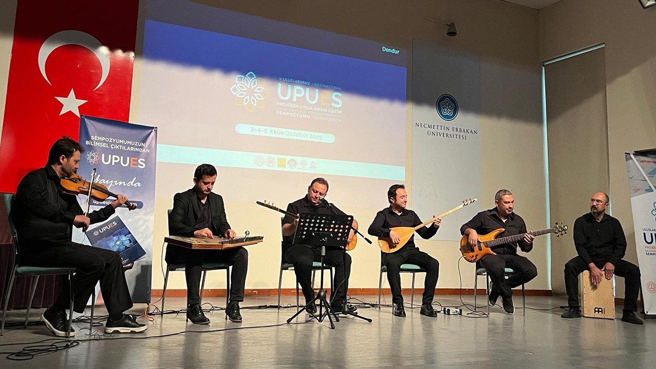 5. UPUES Türk Halk Müziği konseriyle başladı
