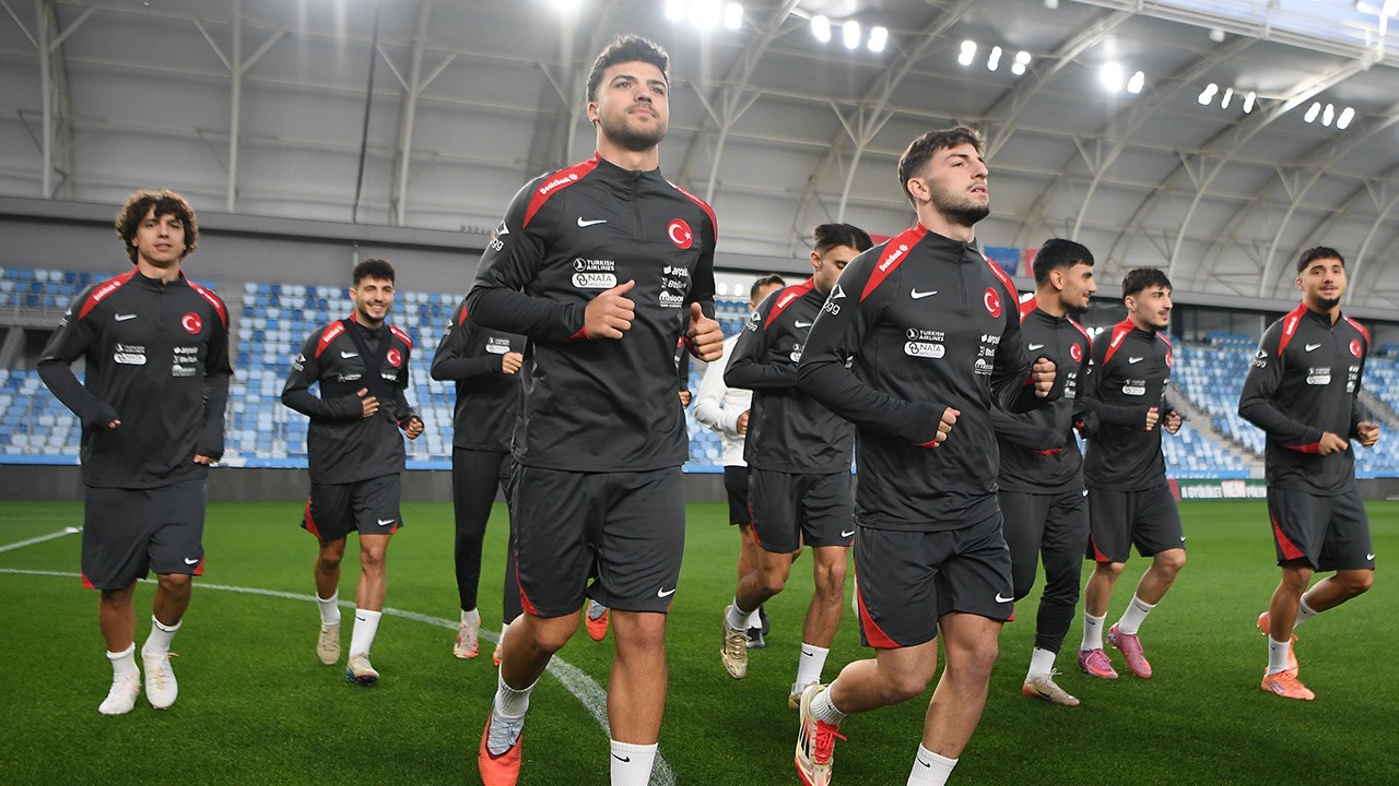 Ümit Milli Takım Macaristan maçı hazırlıklarını tamamladı