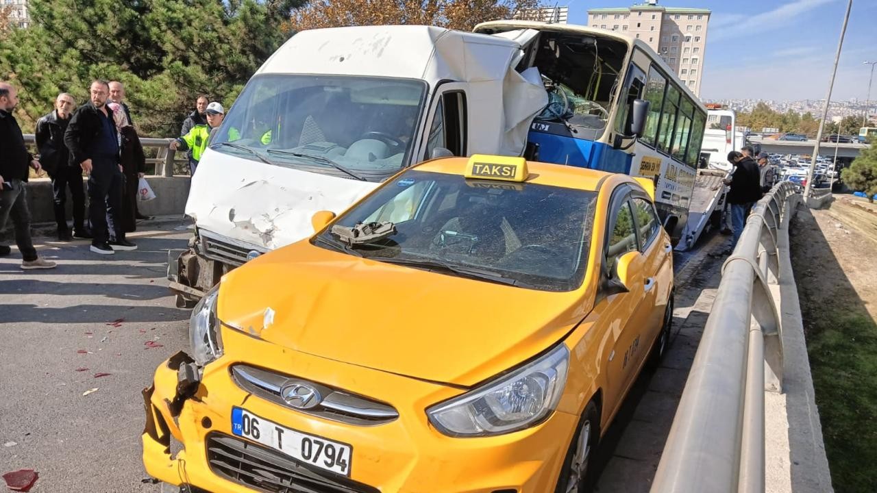 6 araç zincirleme kazaya karıştı! Yaralılar var