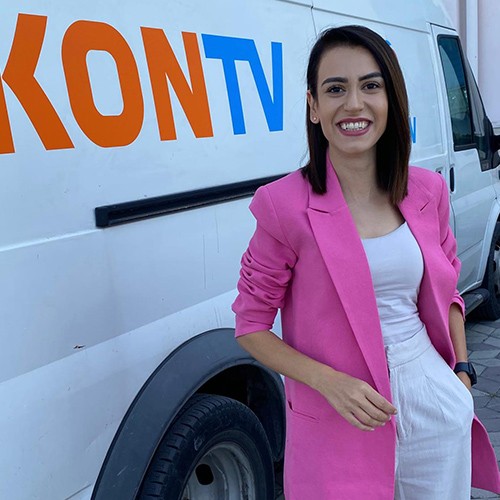 Büşra Üstündağ